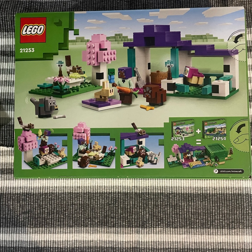 New, LEGO Minecraft Animal Sanctuary Playset - Picture 2 of 2